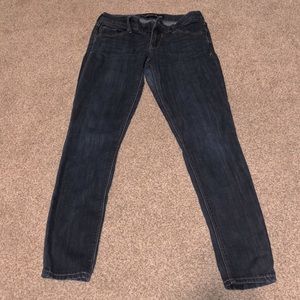 Express skinny jeans. Low rise.